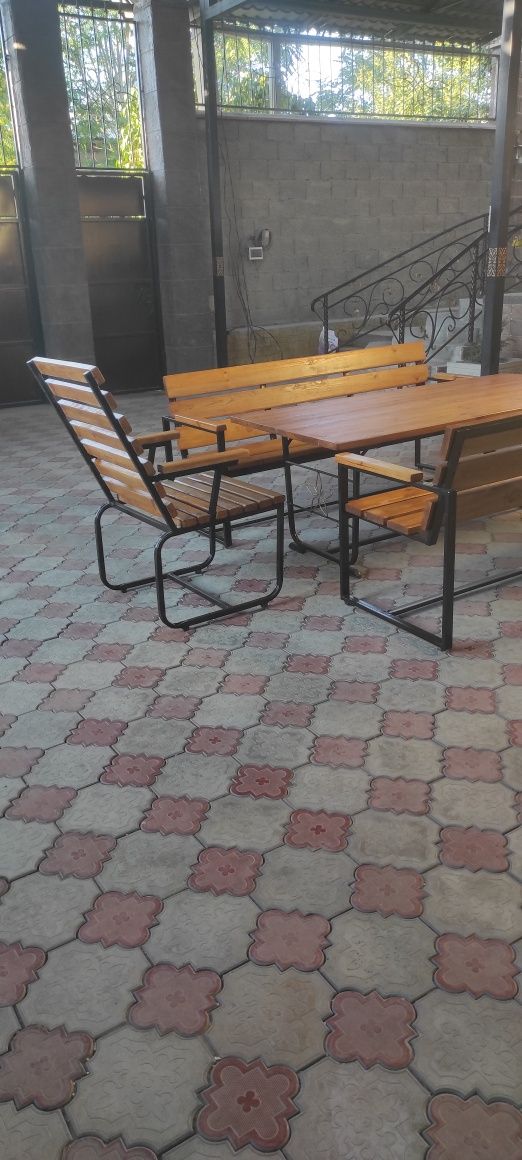 Скамейка , стол , кресло