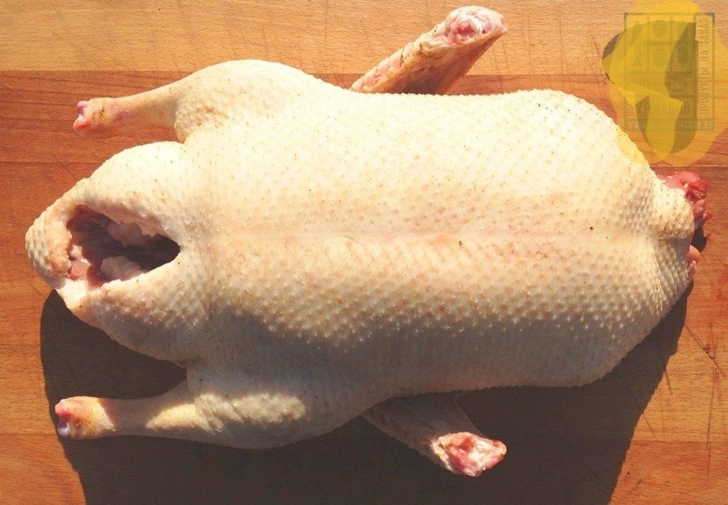 Үйрек еті сатылады..Мясо утки.