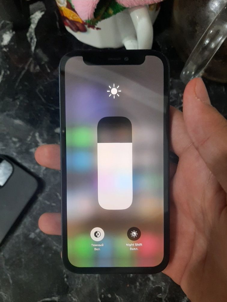 IPhone 12 mini в отличном состоянии