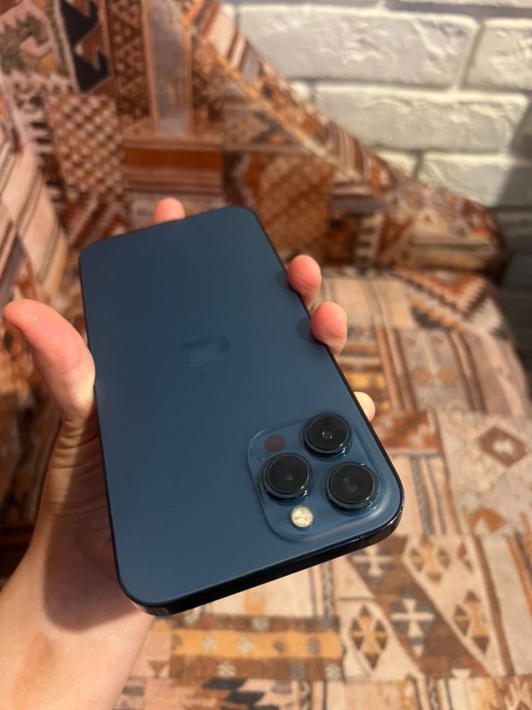 Iphone 12 pro max с коробкой
