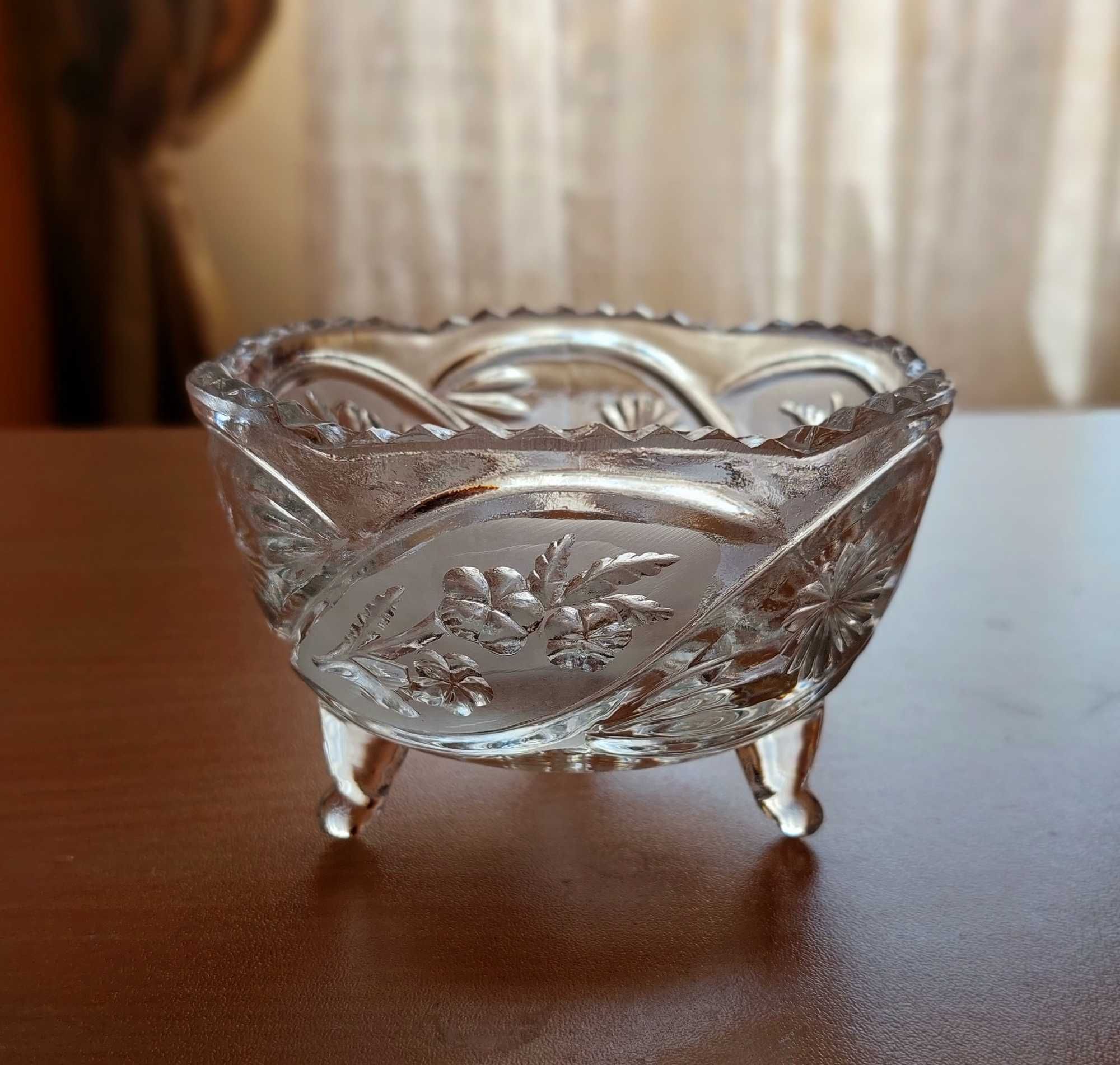 Хрустальные вазочки
