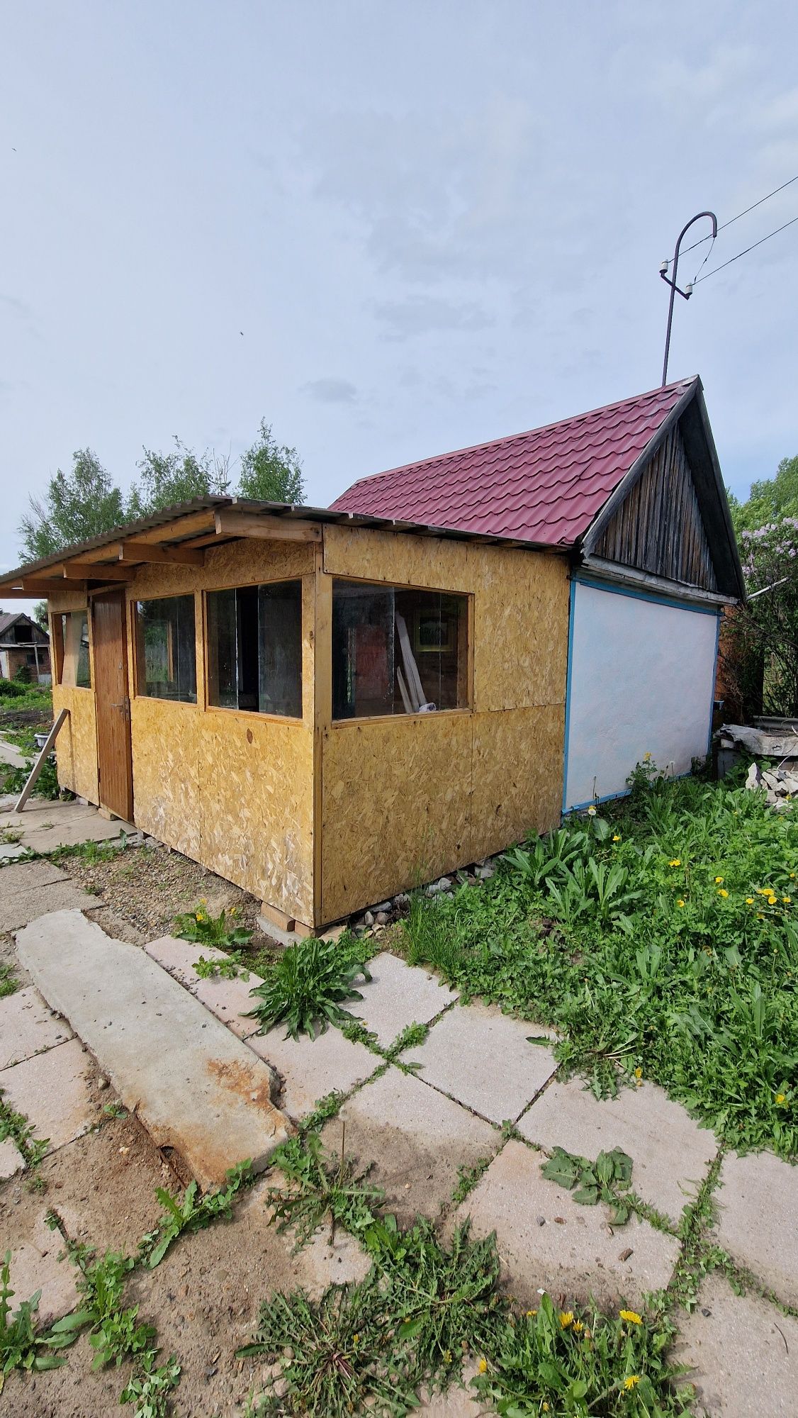 Продается дача с баней! В районе котлованов, рядом и река Иртыш.