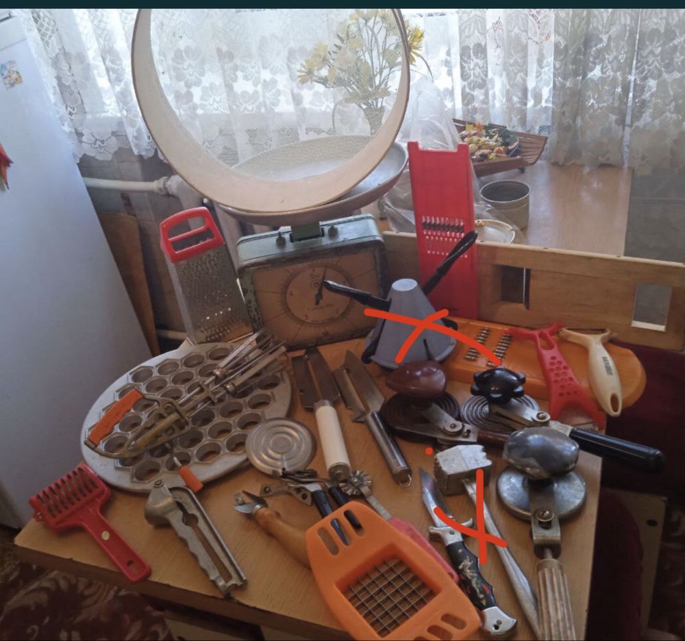 Продам закрутки для закатки банок разные 3500