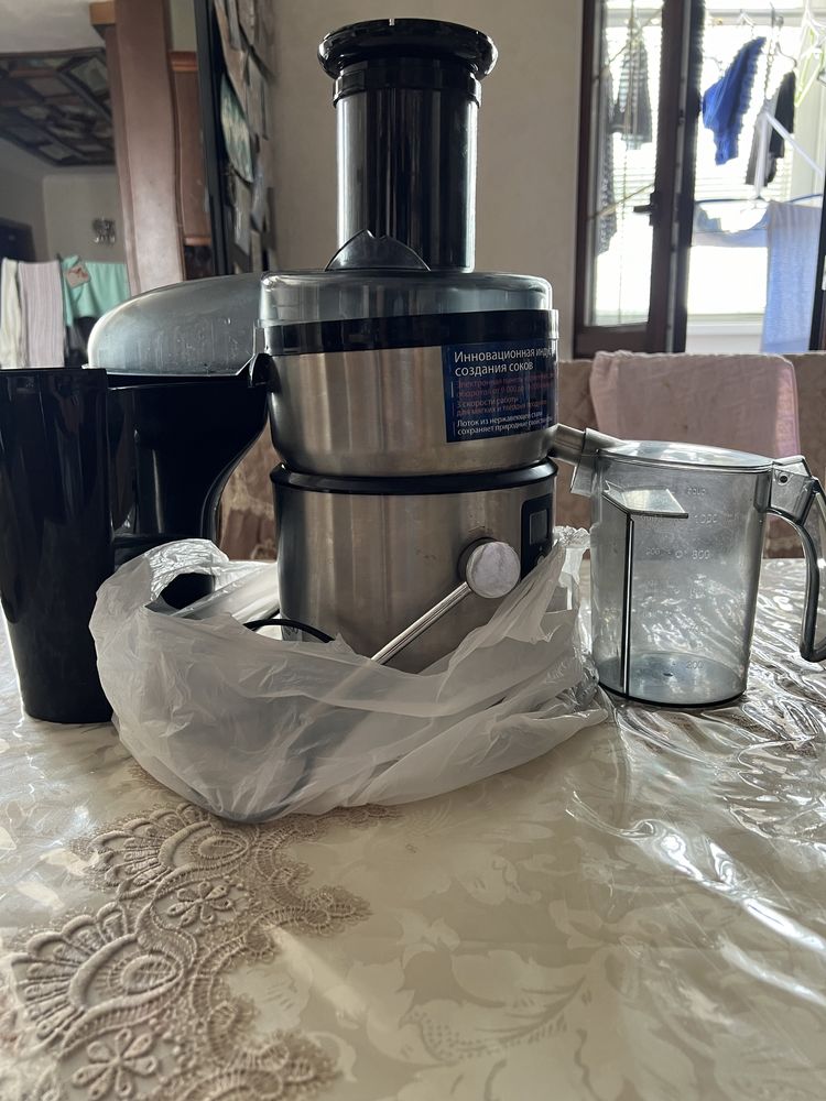 Продам соковыжималку