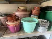 Продам горшки для цветов разные