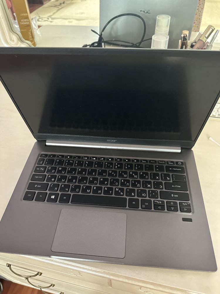 Срочно продаю. Acer. Ultra Book. Core I 7 / 2020 года