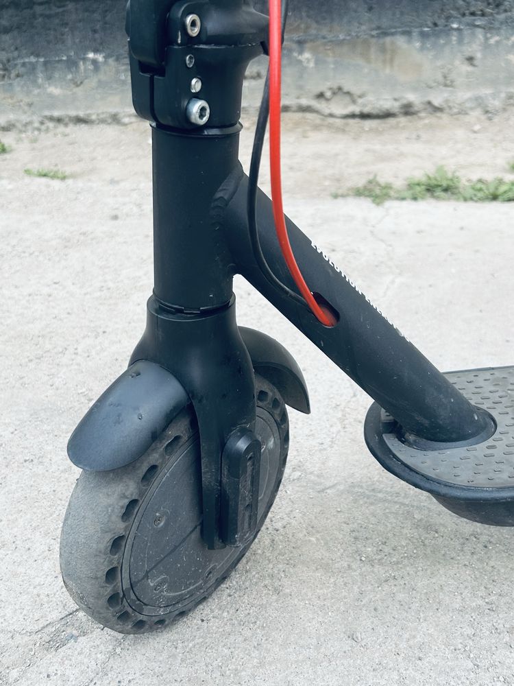 продам электросамокат срочно!!