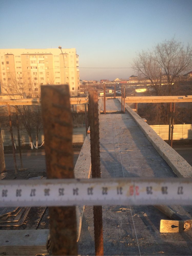 Дом в Каскелене мкрн. Алтын Ауыл, 3 уровня, 332 м2., 8 соток