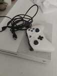 Продаю X-Box One S 1TB