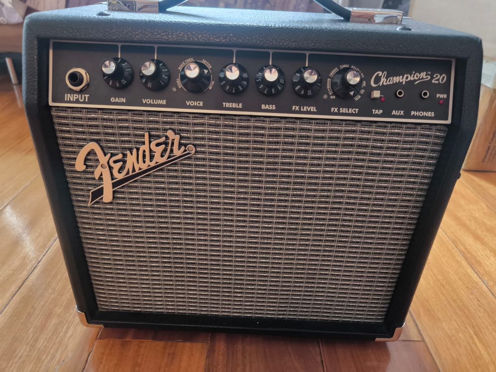 Гитара Squier Affinity Stratocaster HSS