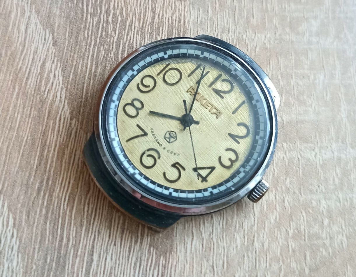 Продам часы Ракета, Советские, СССР, наручные, мужские, механические.