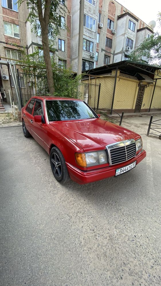 Продам мерса в хорошем состоянии !