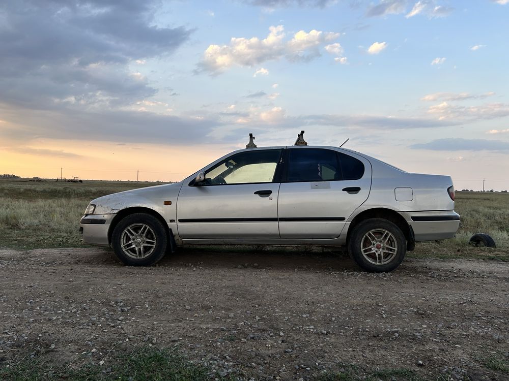 Продам Nissan Primera