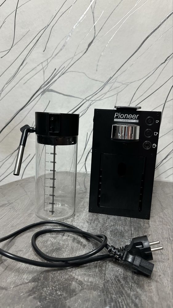 Кофемашина капсульная Pioneer