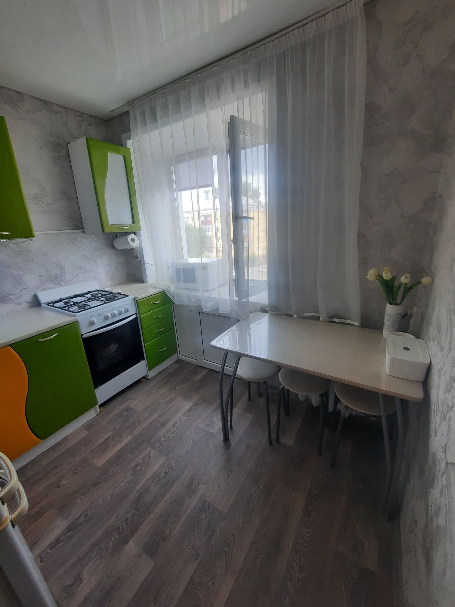 Продам 2х комнатную квартиру в центре