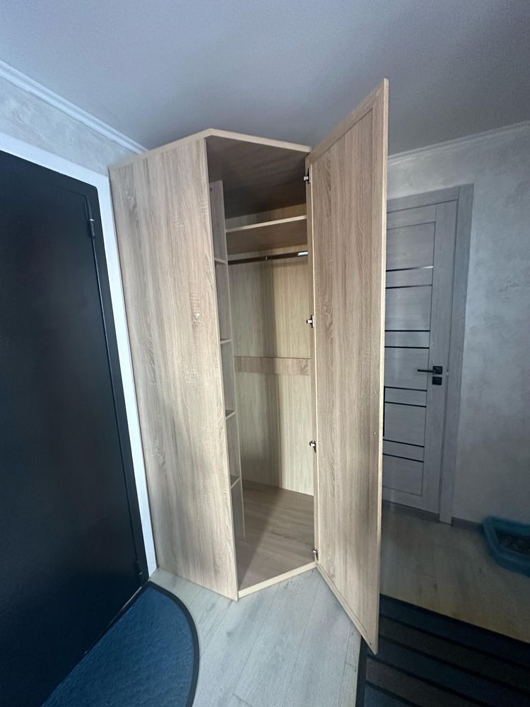 Продается шкаф новый