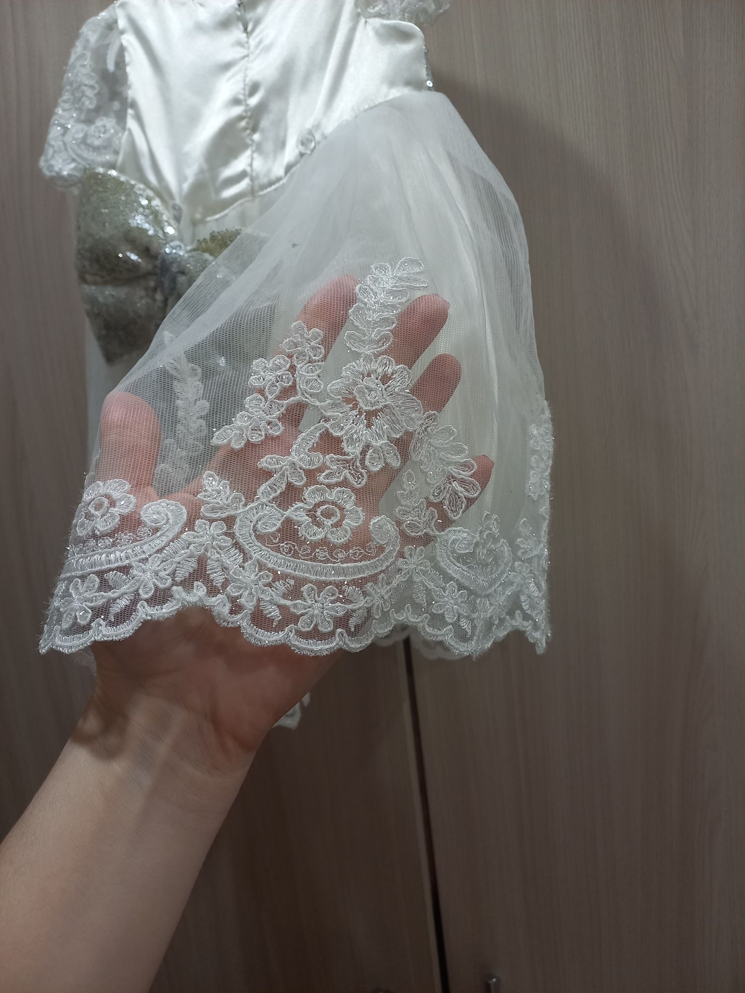 Платье на девочку