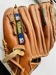Бейсбольная перчатка Wilson USA