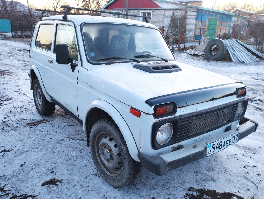 Продам Ниву 21213 в хорошем состоянии