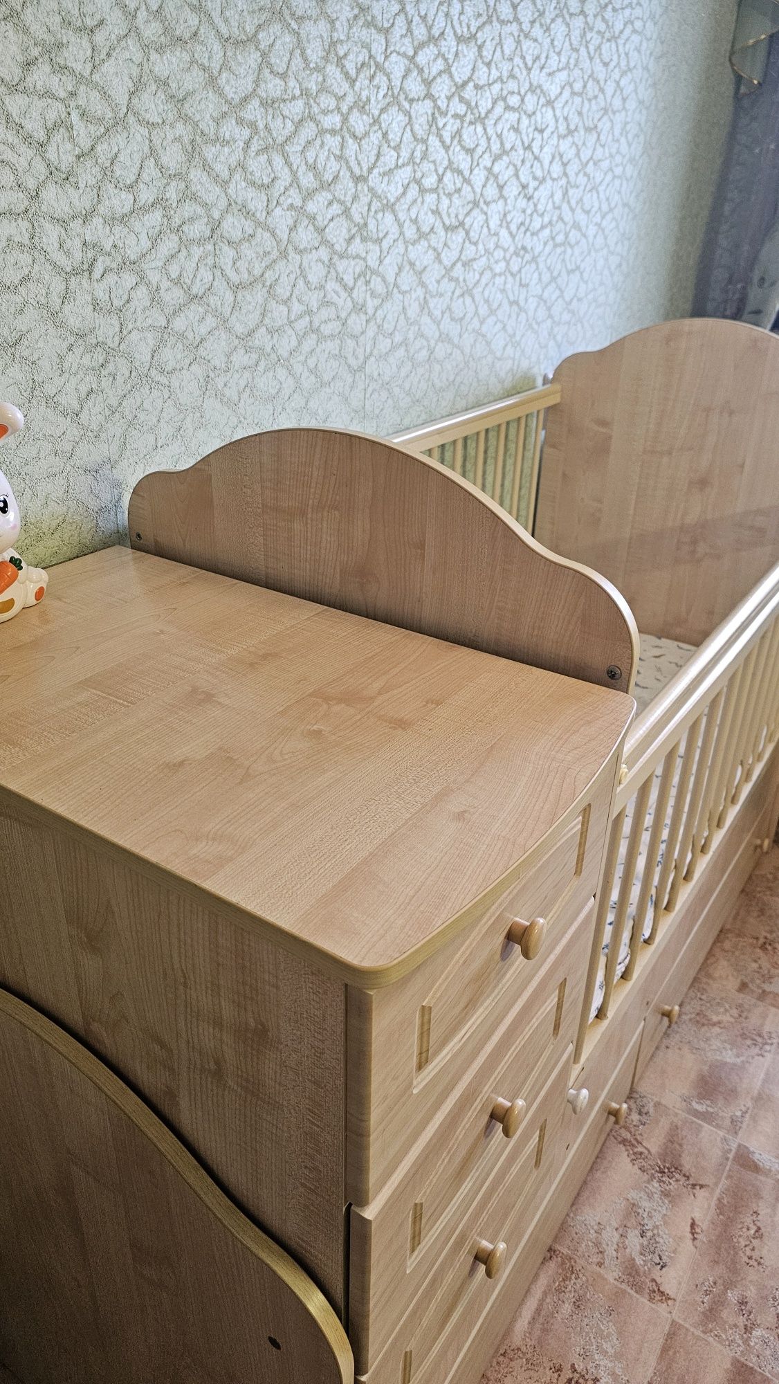 Продам детскую кровать трансфер