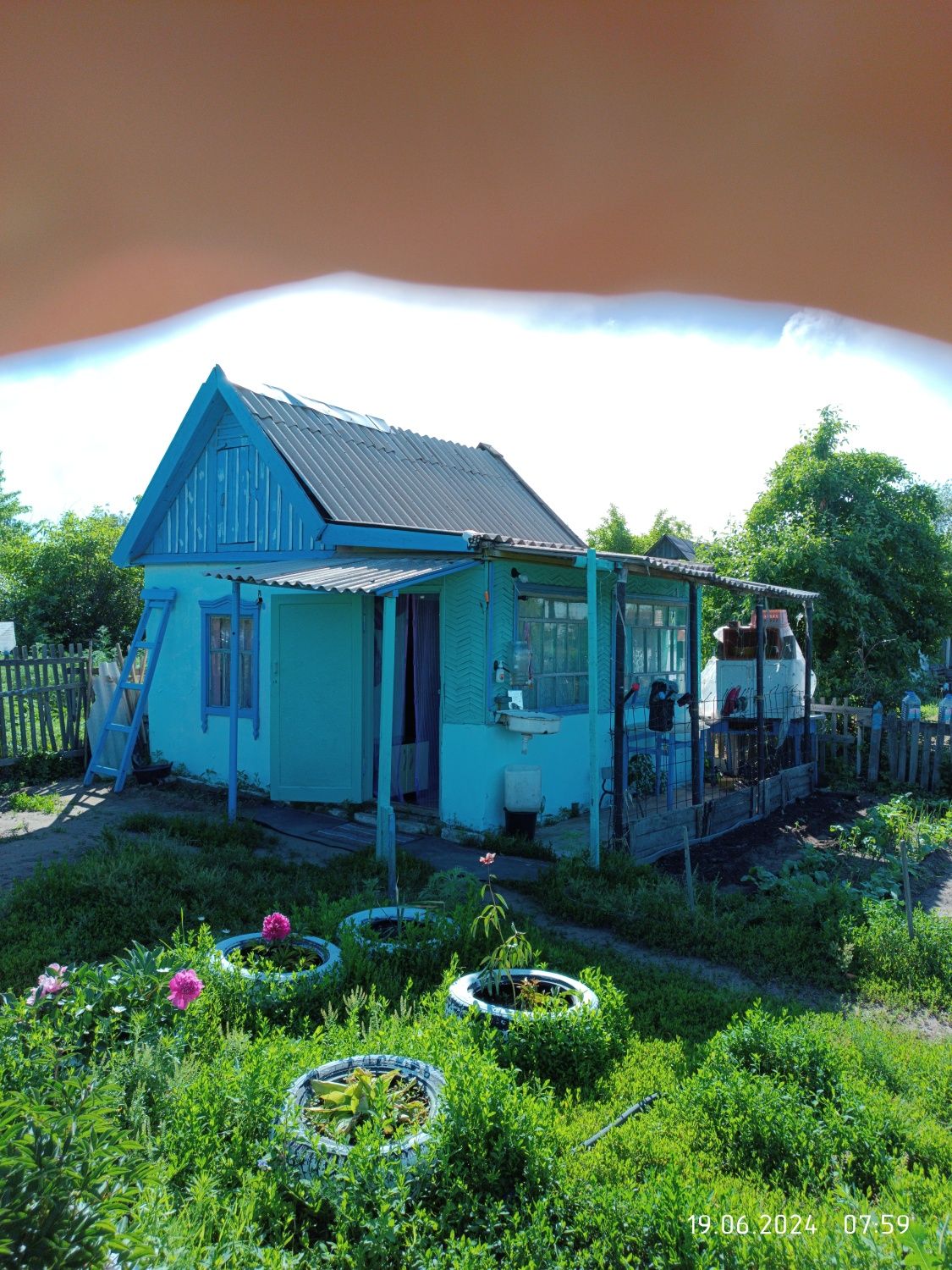Продам дачу. Сад Металлург.