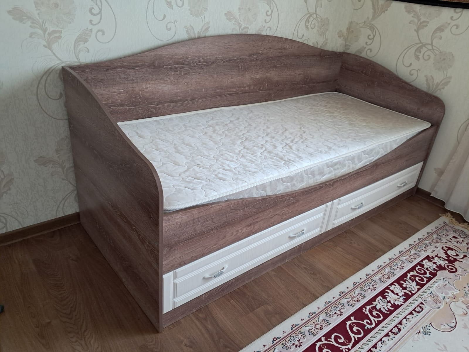 Продам кровать ..