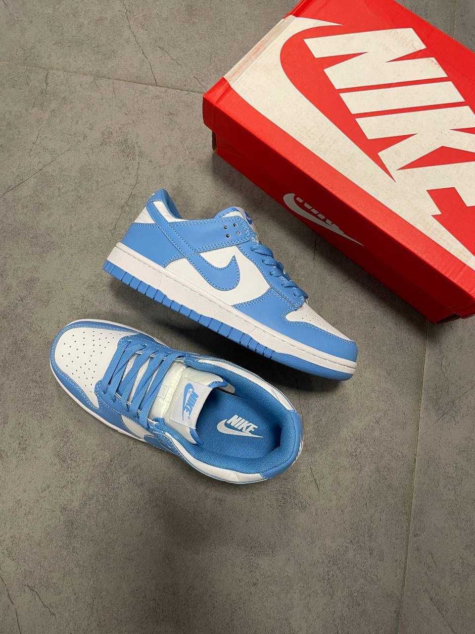 Nike Dunk Low UNIVERSITY Blue