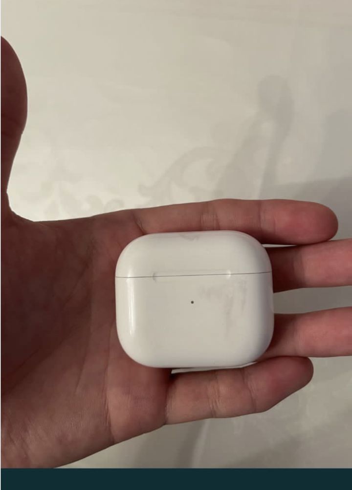 Продам Airpods