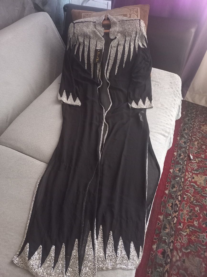 Продам красивую абайку