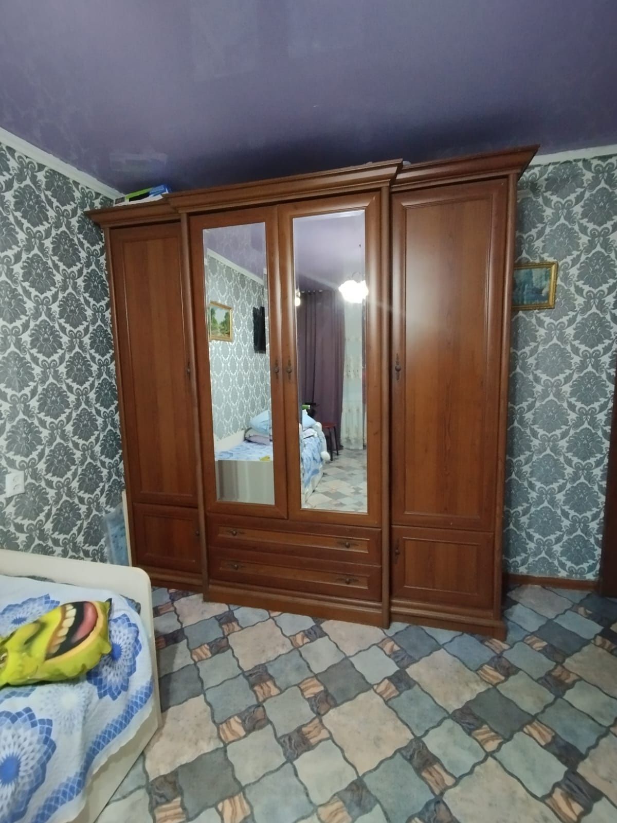 Продам шкаф для одежды