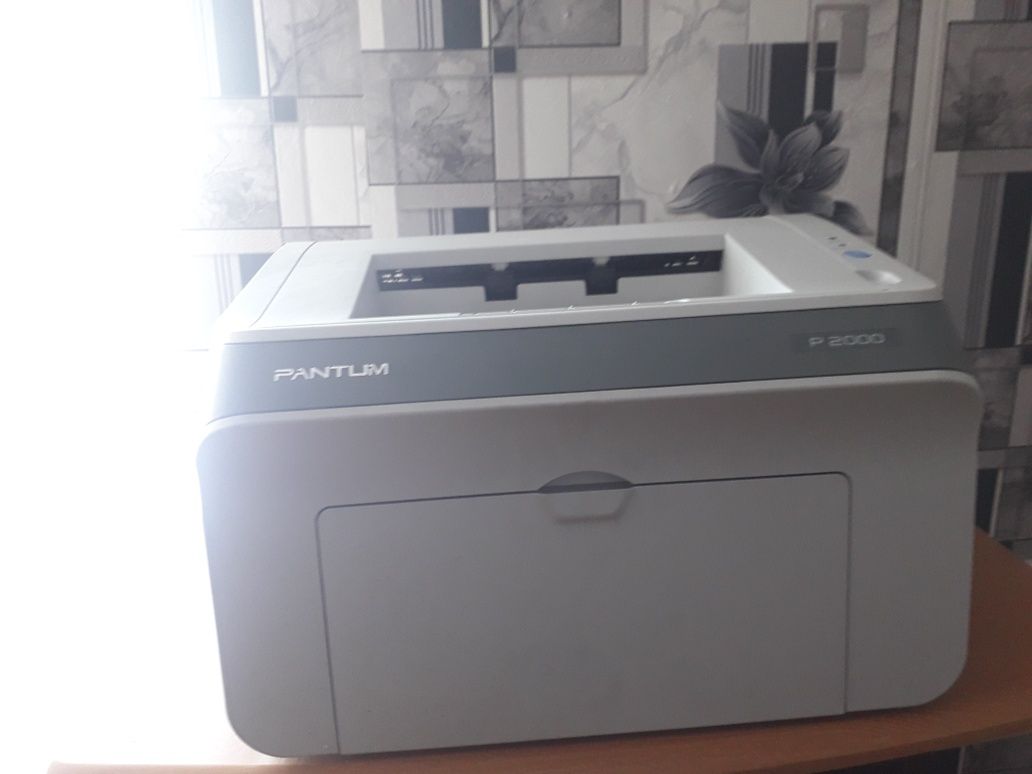 Продам принтер Pantlim p2000