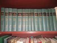 Продам срочно книги соченения Чехова А .П