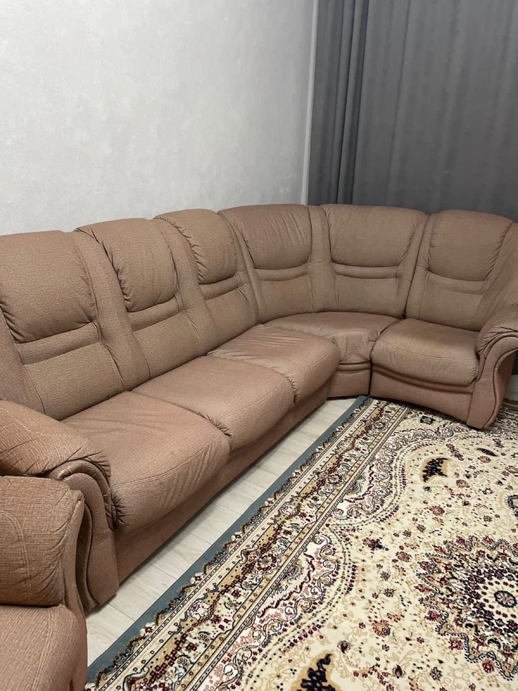Продам диван и кресло