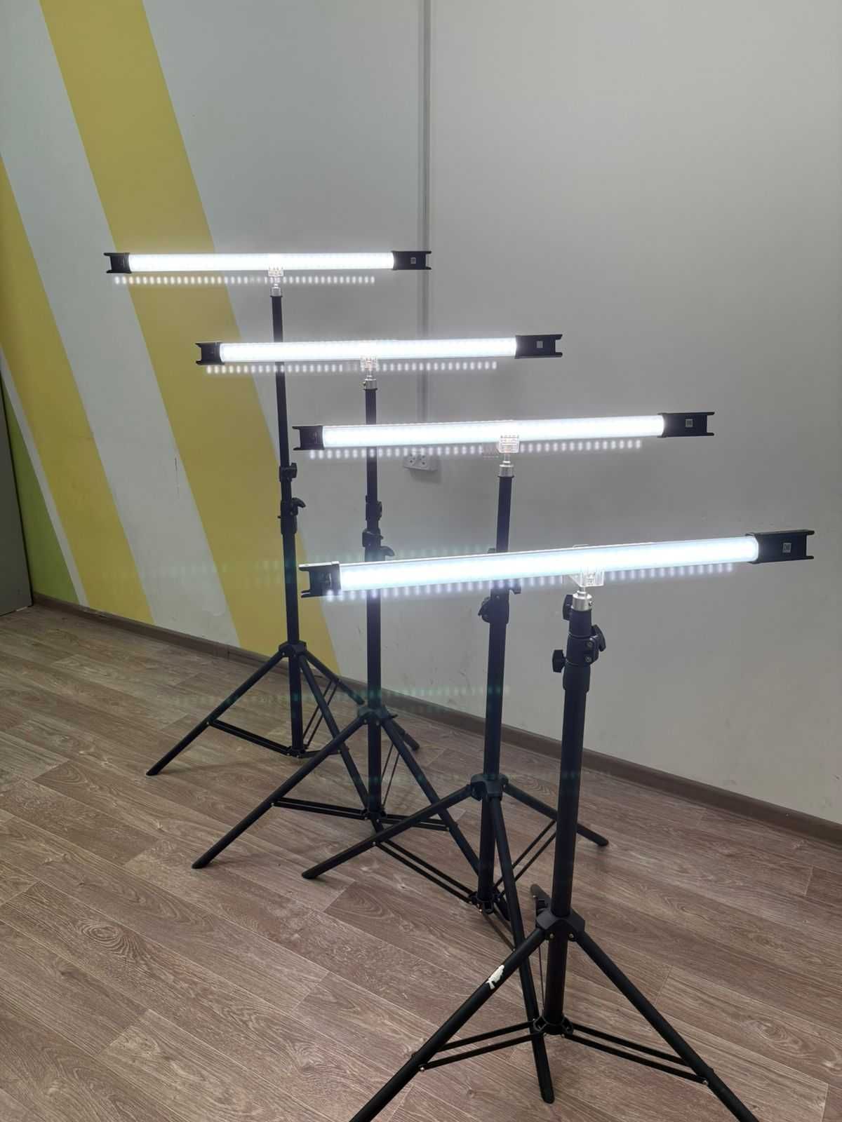 Продается Джедайка комплект свет RGB LED Godox TL60cm*4 штук Срочно