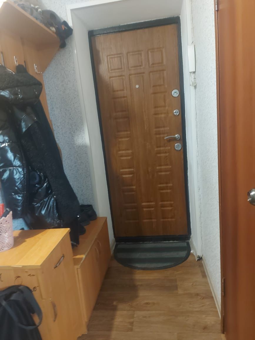 Продам трёхкомнатную квартиру