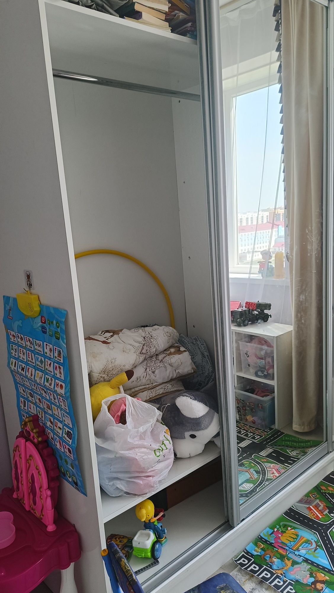 Продам шкаф купе