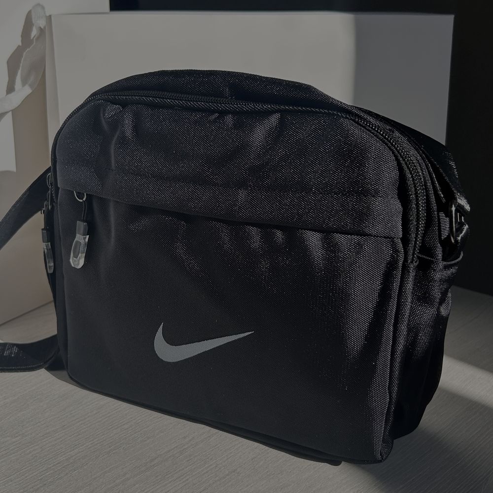 Барсетка nike lacoste идеал новый
