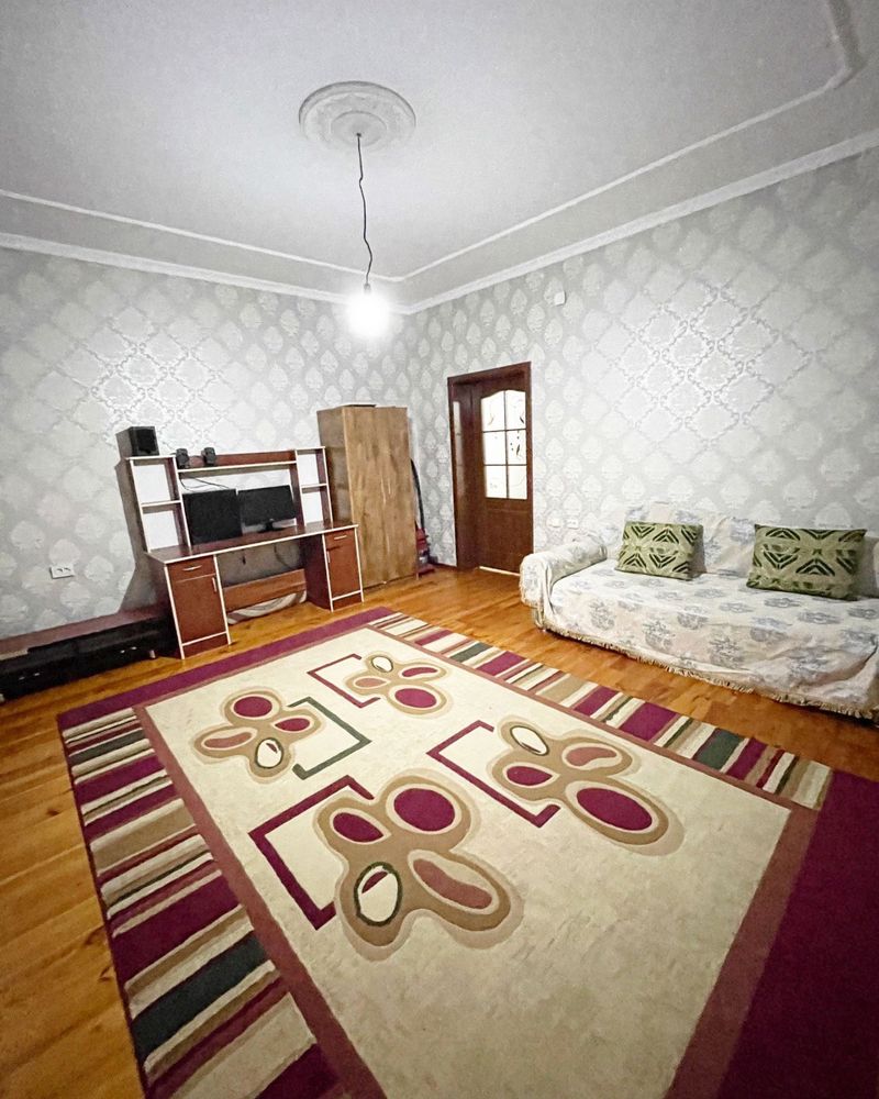 Продам или обменяю большой дом с времянкой и гаражом!