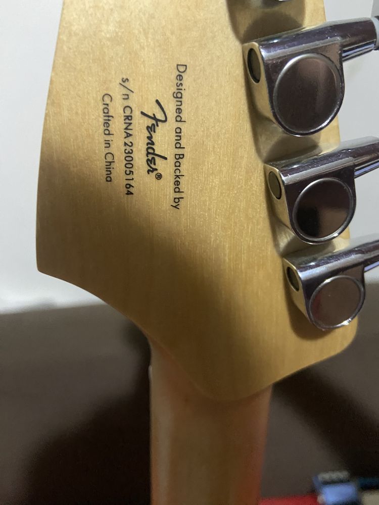 Squire sonic black