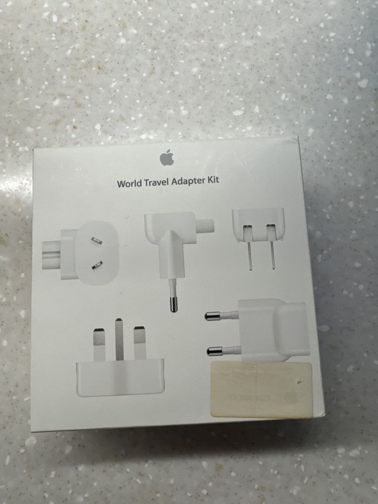 Комплект адаптеров apple