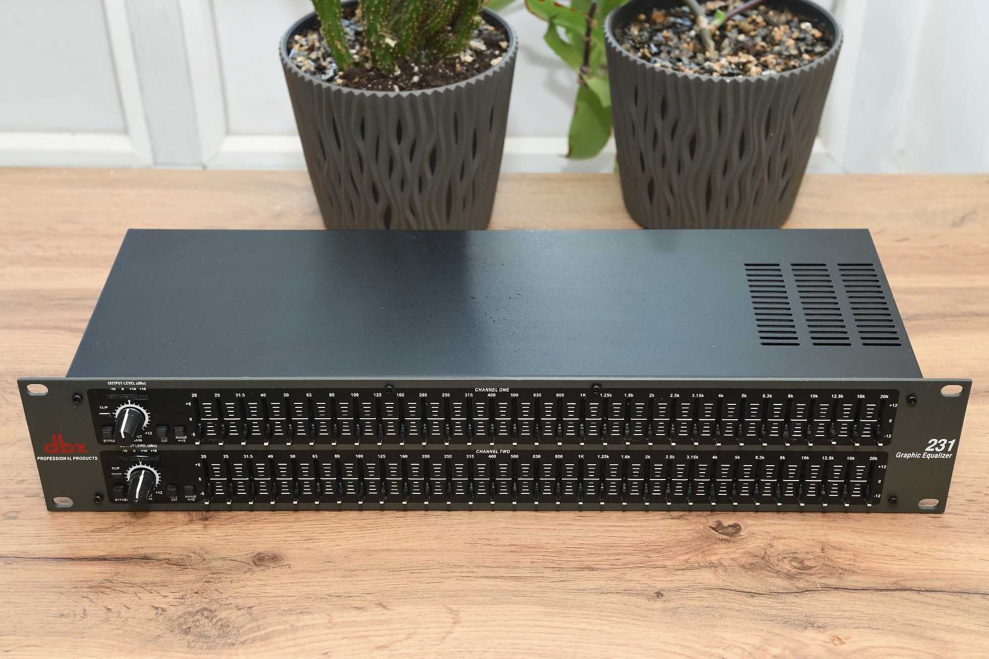 dbx 231 31-полосный стерео эквалайзер