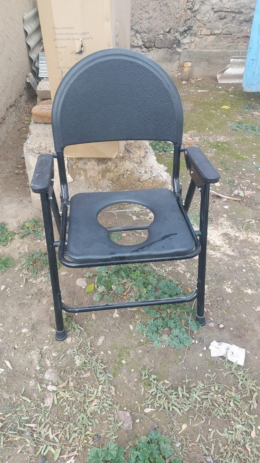 Продаётся  коляска и стульчик