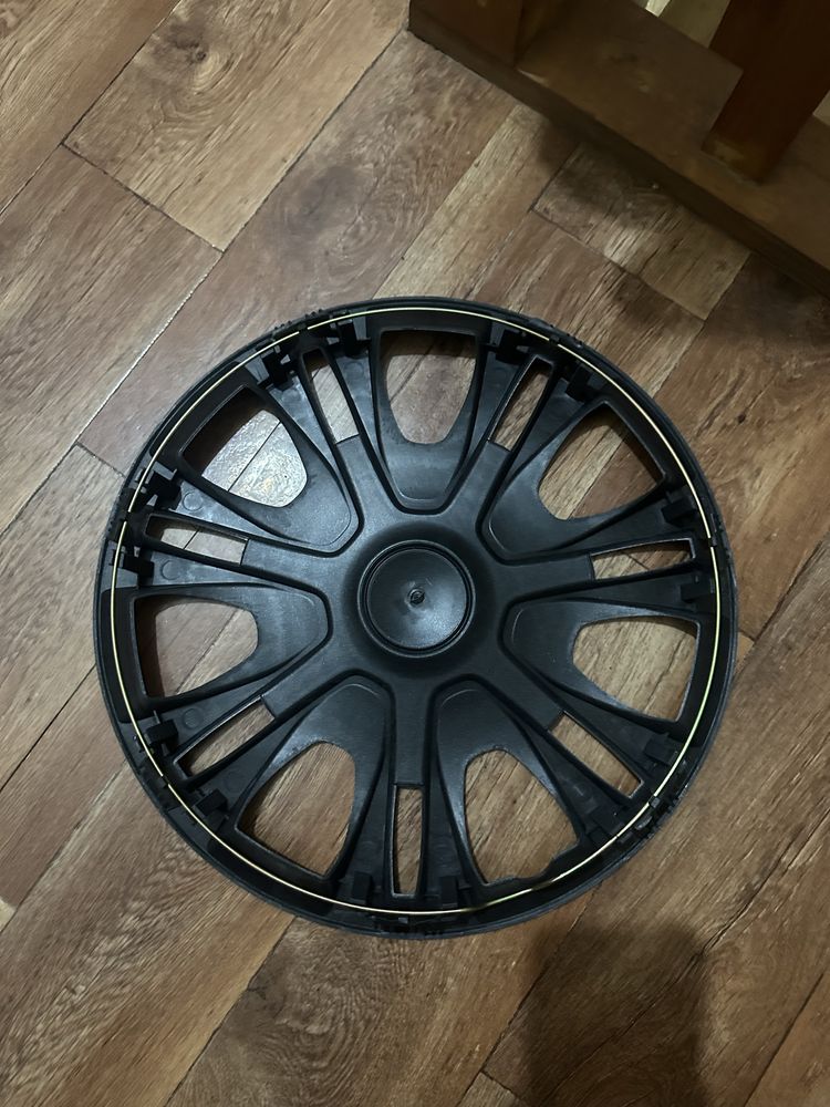 Колмплект колпаков новый Toyota R15,колпаки camry камри корола corolla