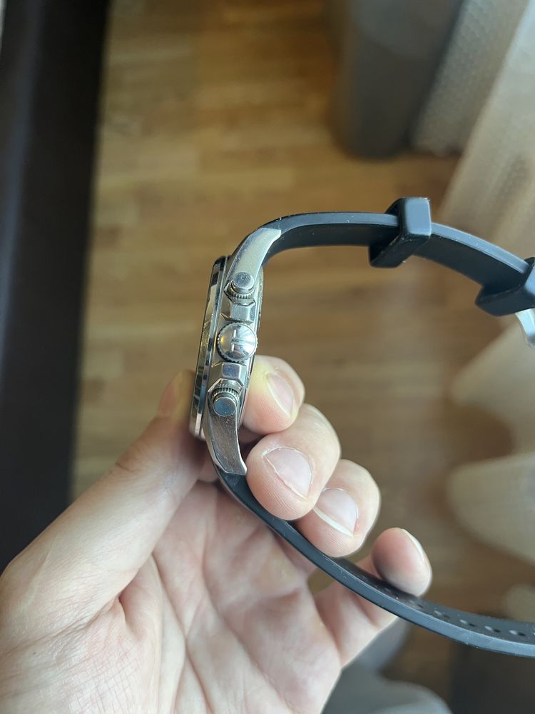 Продам часы Jacques Lemans
