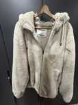 Куртка Bershka Teddy, размер XL — тёплая и мягкая