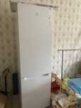 Холодильник Indesit