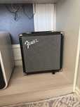 Комбоусилитель для бас-гитары Fender Rumble 15 Combo (V3)