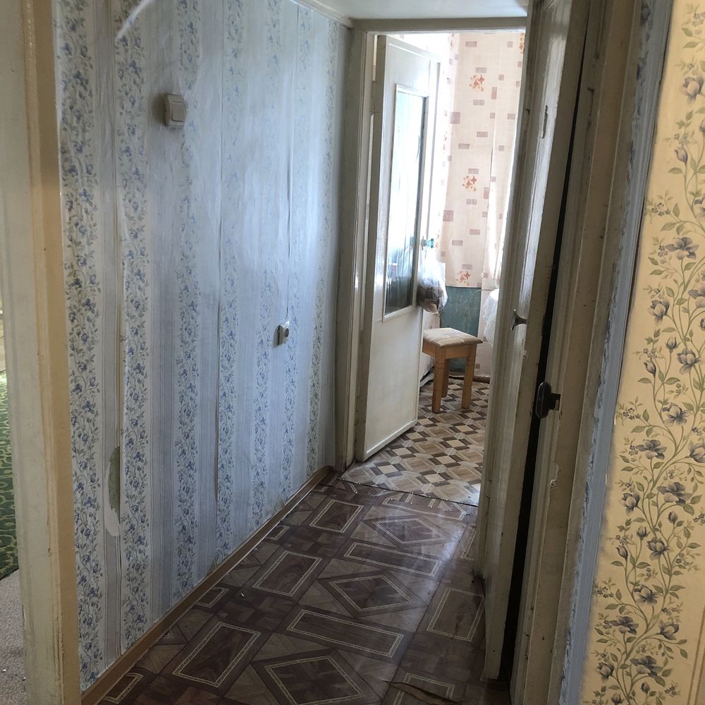 Продам квартиру 3 комнатную