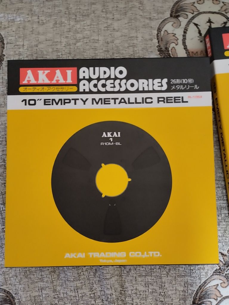 Алюминиевые 27 - е катушки AKAI с набами А