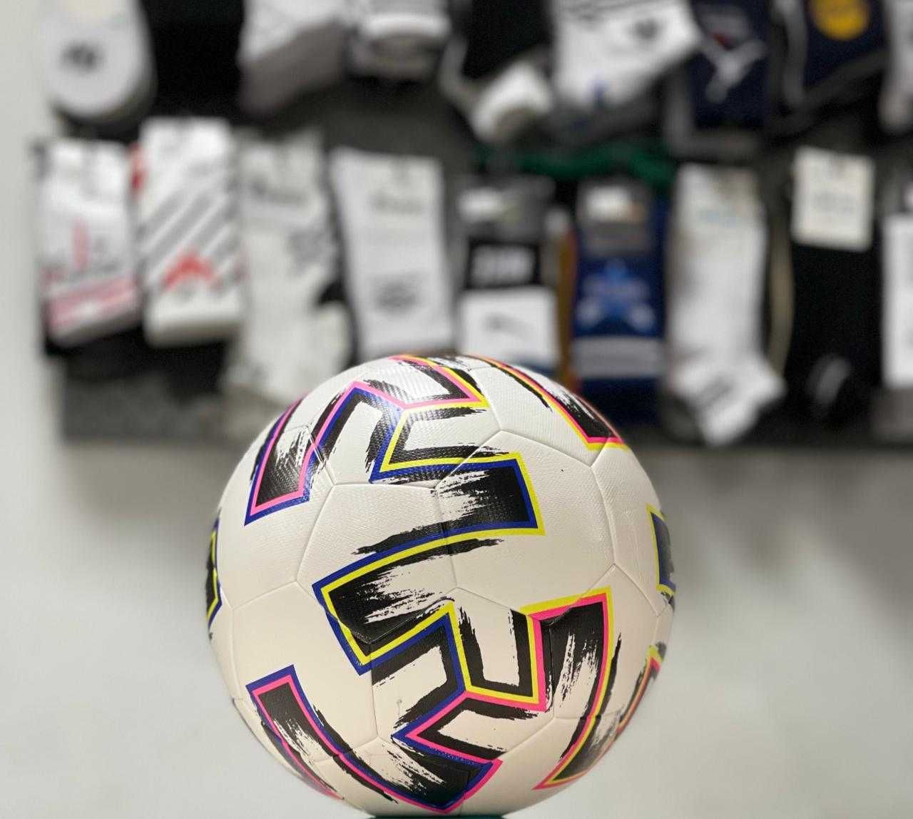 Футбольный мяч Adidas Champions league новые размер 5